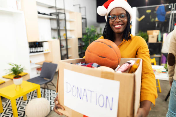 istock Be the Santa for someone! 1209084000