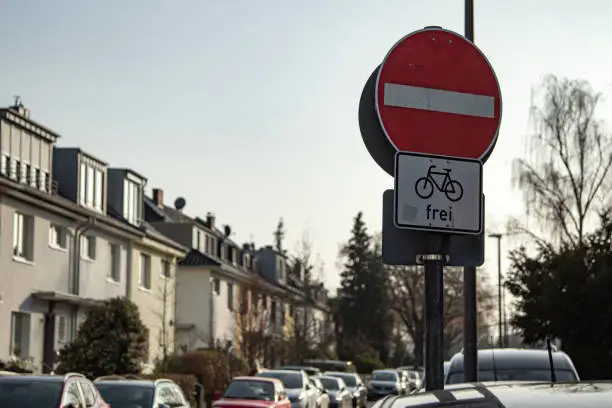 one-way street, no entry except for bicycles