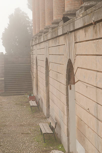 istock old house in the fog 120909753