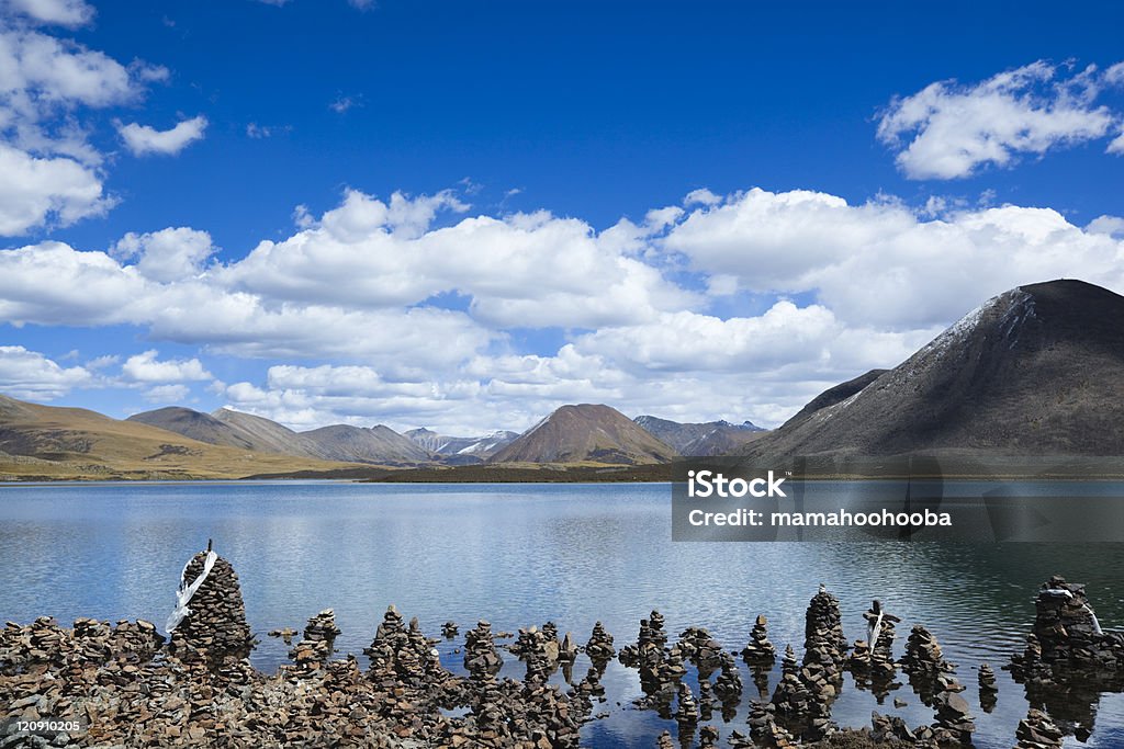 Tibete: Santo lago - Foto de stock de Amontoamento royalty-free