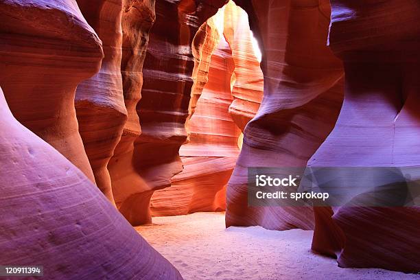 Tomaia Antelope Canyon - Fotografie stock e altre immagini di Antelope Canyon - Antelope Canyon, Upper Antelope Canyon, Ambientazione esterna