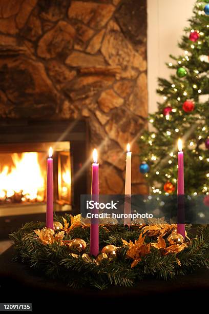 Advent Kranz Stockfoto und mehr Bilder von Advent - Advent, Adventskranz, Kerze