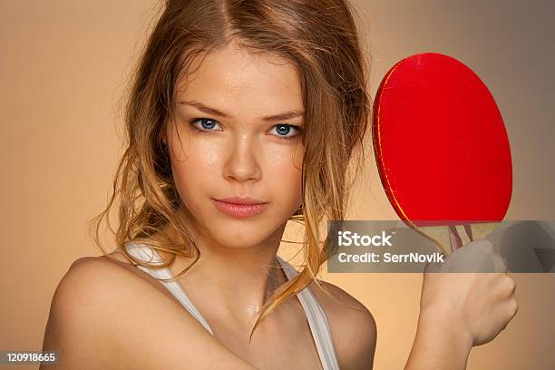 遊ぶ卓球 - 卓球のストックフォトや画像を多数ご用意 - 卓球, 女性, 女性一人