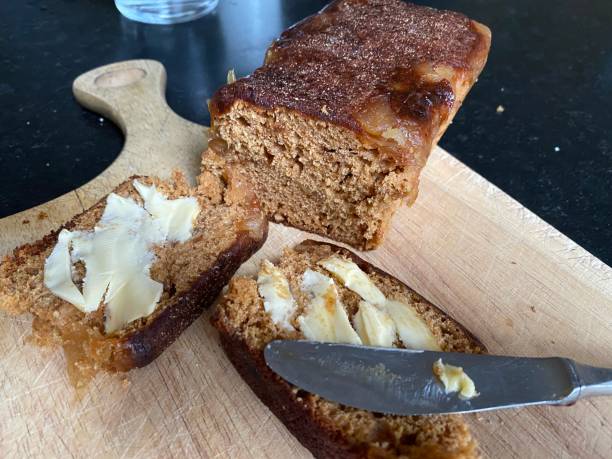 Seg Loaf 590+ Ginger Loaf Photos Stock Photos, Pictures & Royalty-Free Images ...