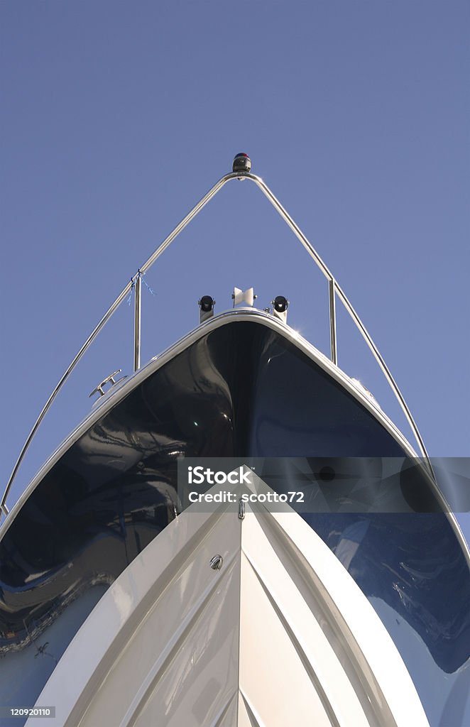 Бант на лодке - Стоковые фото Корпус роялти-фри