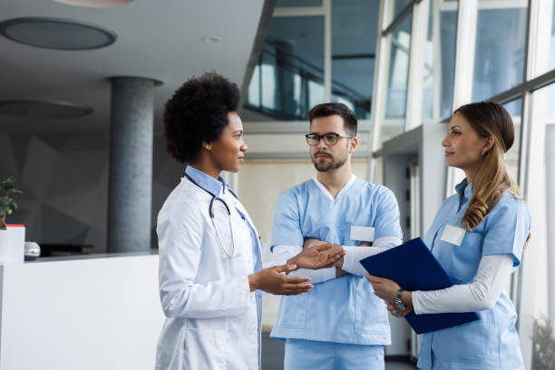 istock Deciding on the best treatment 1209216627