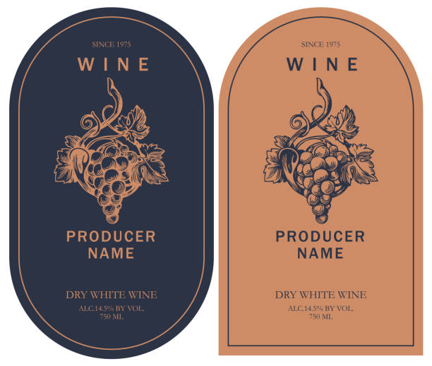 illustrations, cliparts, dessins animés et icônes de deux étiquettes de vin avec des grappes de raisins dessinées à la main - vin