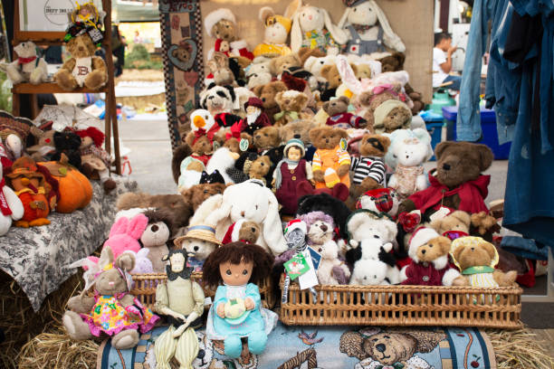 istock Many fabric dolls and toy handmade shop 1209364126