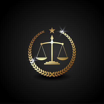 Ilustración de Escala De Ilustración De Logotipo De Lujo Vectorial Para La  Oficina Del Bufete De Abogados Perfecta Para El Negocio De Oficina De  Bufetes De Abogados Color Dorado Brillante Con Estilo