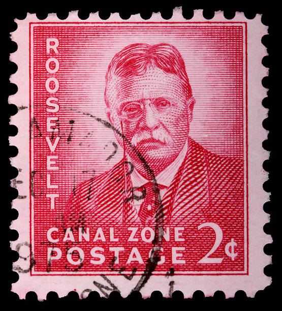 2- dos ciento sello impreso en la zona, isthmus canal de panamá - panama canal panama postage stamp canal fotografías e imágenes de stock
