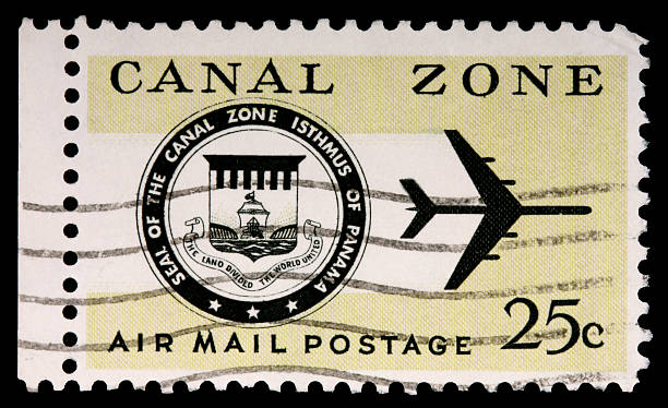 veinticinco ciento sello impreso en el canal de la zona - panama canal panama postage stamp canal fotografías e imágenes de stock