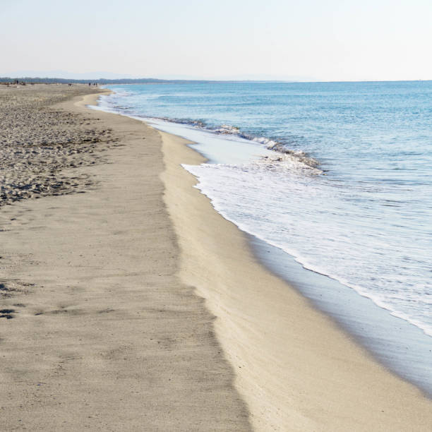 istock winter day to the sea 1209490578