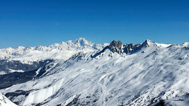 istock Alps view in france 1209493133