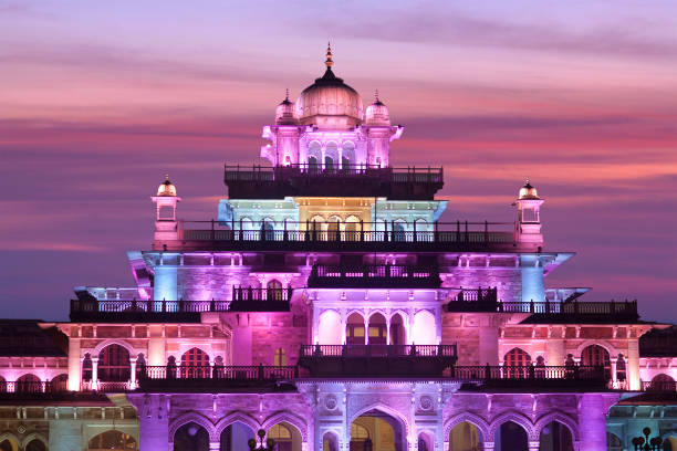 Exterior of Albert Hall at sunset in Jaipur, Rajasthan, India Exterior of Albert Hall at sunset in Jaipur, Rajasthan, India. It is a fine example of Indo-Saracenic architecture. india jaipur rajasthan traditional culture stock pictures, royalty-free photos & images