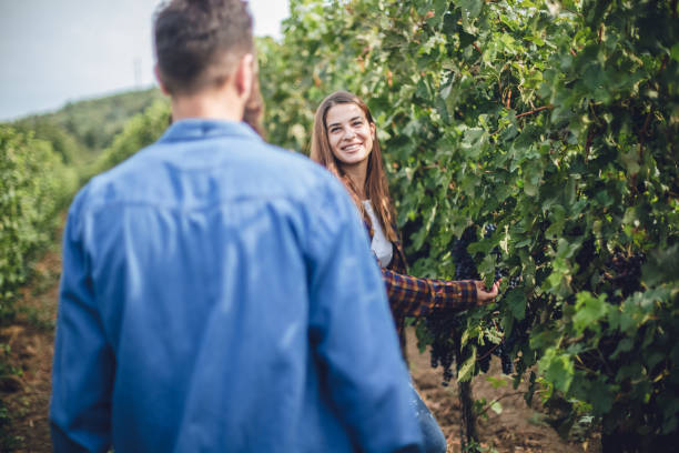 istock Young love in the countryside 1209553623