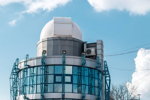 istock small observatory and planetarium over a blue cloudy sky 1209677164