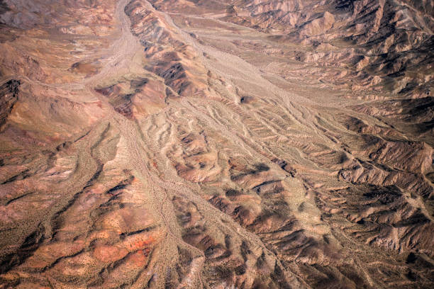 istock Aerial Mojave Desert Landform 1209700327
