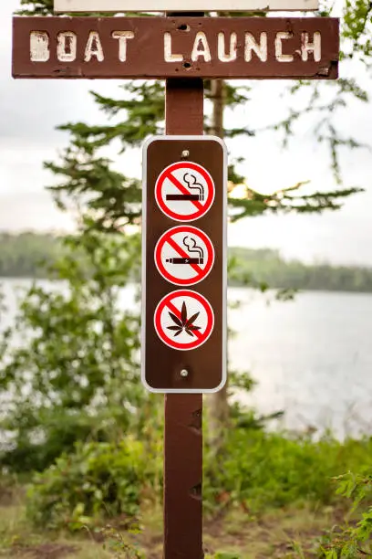 Photo of No smoking, vaping, cannabis sign at boat launch