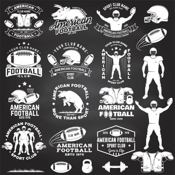 ilustrações, clipart, desenhos animados e ícones de conjunto de futebol americano ou crachá de clube de rúgbi no quadro de giz com elemento de design. vetor. conjunto de equipamentos de futebol americano incluem jogador de futebol, capacete, bola e ombreiras - symbol human bone human joint computer icon