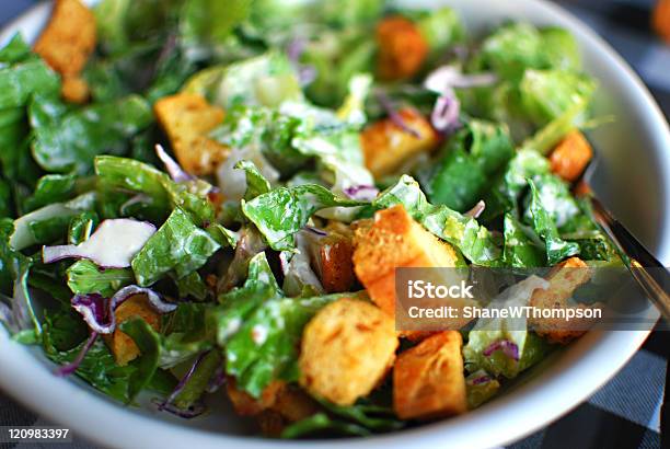 Foto de Salada e mais fotos de stock de Alface - Alface, Alho, Alimentação Saudável