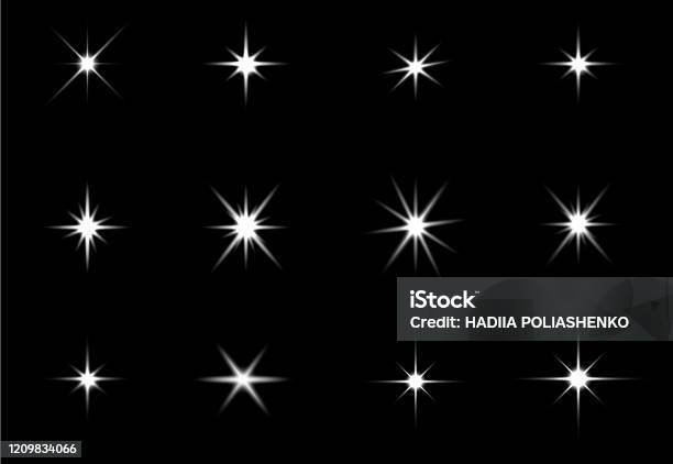 Светящиеся Огни Эффект Вспышка Взрыв И Звезды Специальный Эффект Изолированный На Черном Фоне — стоковая векторная графика и другие изображения на тему Сверкающий