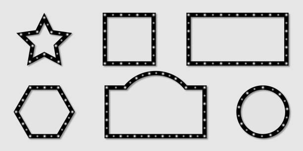 illustrations, cliparts, dessins animés et icônes de collection d’affichage de cadres brillants. lumière blanche sur des cadres panneau d’affichage différentes formes avec l’ombre. panneaux de lumière rétro. bannières brillantes couleur noire. illustration de vecteur - enseigne lumineuse