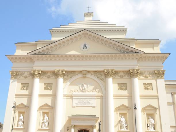 istock Saint Anne Church in Warsaw 1209933495