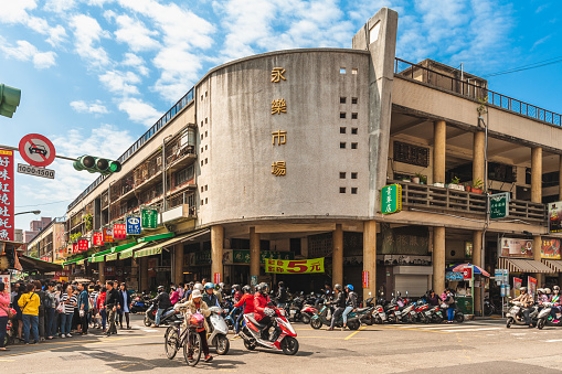 entrance of traditional yongle market on Guohua street. it's one of the biggest market in tainan selling many kinds of delicious food.