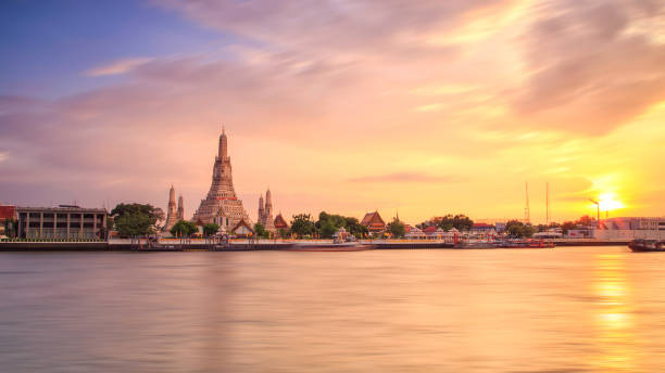 istock Wat Arun Temple of Thailand 1210022164