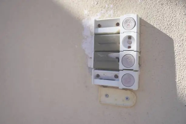 four old doorbell