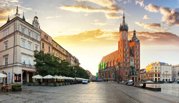 istock Krakow old town, Poland 1210049688
