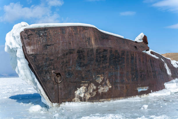 istock Freeze shipwreck on ice lake in winter 1210076684