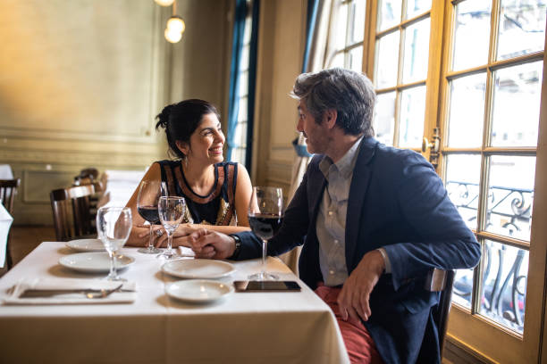 romantic lunch - couple restaurant day south america imagens e fotografias de stock