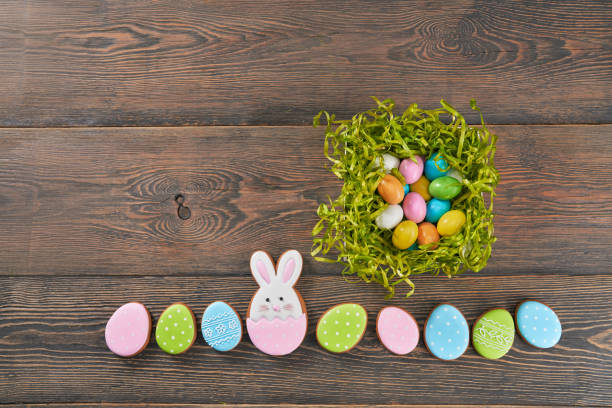 istock Easter ginger cookies and eggs in nest. 1210142577