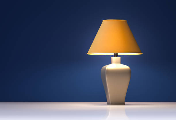 lámpara amarilla sobre fondo azul - interior - renderizado 3d - lámpara eléctrica fotografías e imágenes de stock