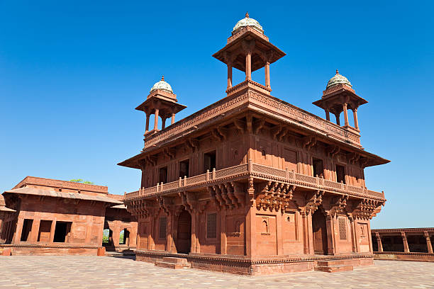 istock Diwan-i-Khas at Fatehpur Sikri 121028231