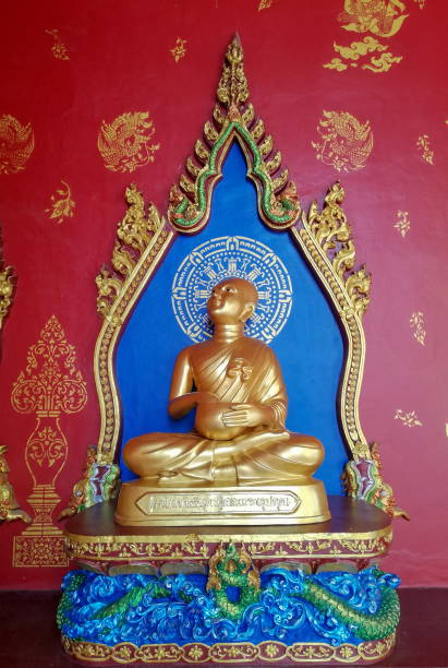 istock thai buddha turn face to the right hand side, Thailand 1210290014