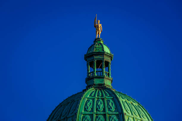 istock British Columbia Parliament Building top 1210295615