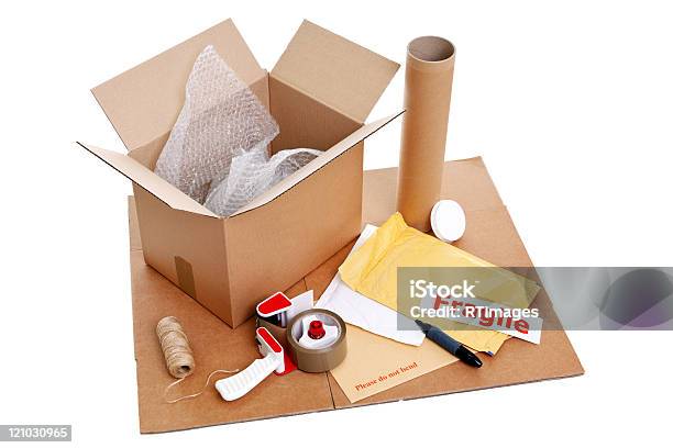 Packen Artikel Stockfoto und mehr Bilder von Verpackung - Verpackung, Luftpolsterfolie, Packen