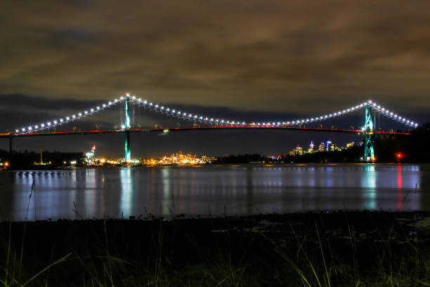 istock Lions Gate Bridge from Ambleside Park 1210341551