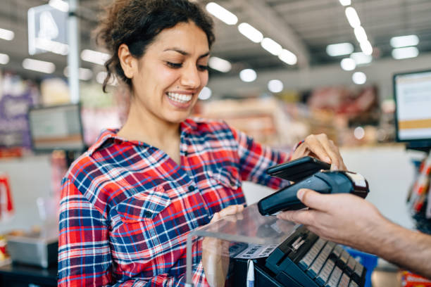 istock Supermarket Contactless Payment 1210346234