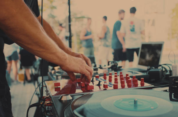 istock Summer music party 1210346478