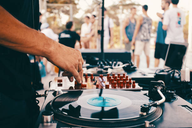 istock Summer music party 1210347116