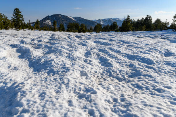 Mt.Hiuchigatake is the highest mountain in Tohoku region.It is one of the 100 Famous Japanese Mountains.Hirosawatashiro is on the way to Mt.Hiuchigatake.