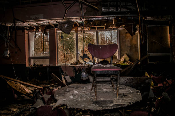 istock abandoned houses in America 1210356173