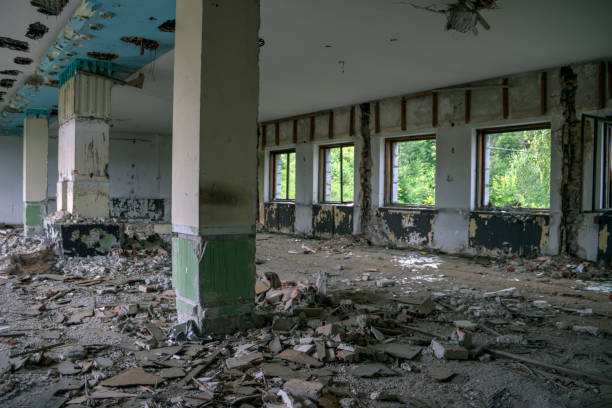 istock Abandoned and decaying hotel in the mountains 1210378917