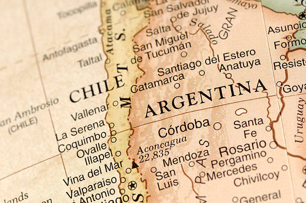 アルゼンチンとチリ - argentina map chile cartography ストックフォトと画像