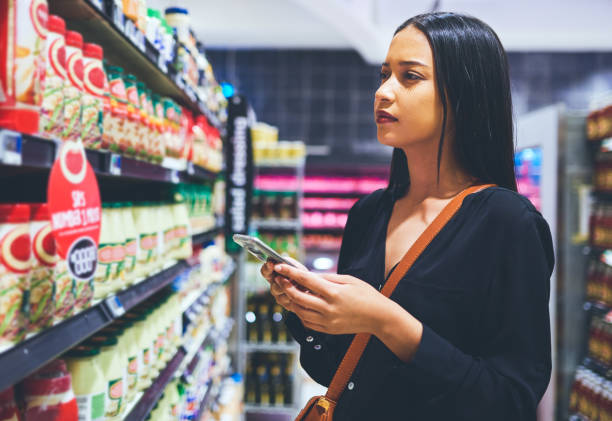 istock Month end shopping made easier with mobile apps 1210531824