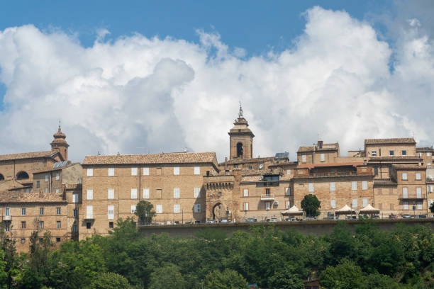 montefiore dell aso, historic town in marche, italy - 2779 imagens e fotografias de stock