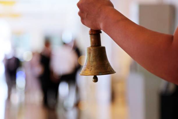 bell - ringing bell imagens e fotografias de stock